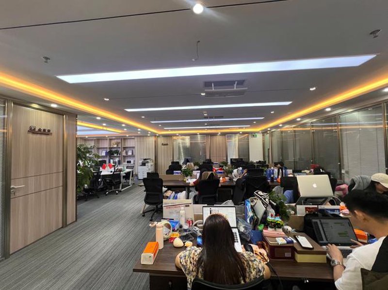 如何选择市场调研咨询机构——一份全方位的选购指南